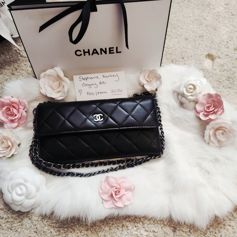 1️⃣1️⃣0️⃣0️⃣ CHANEL Black Quilted Leather Wallet - Picture 8 of 13